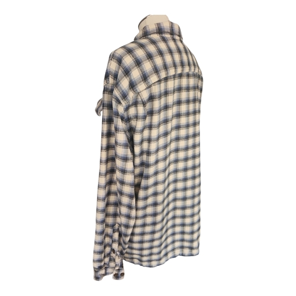 Patagonia Men's XL Blue & Cream Plaid Organic Cotton Shirt – Button-Up, Outdoor - Picture 4 of 11